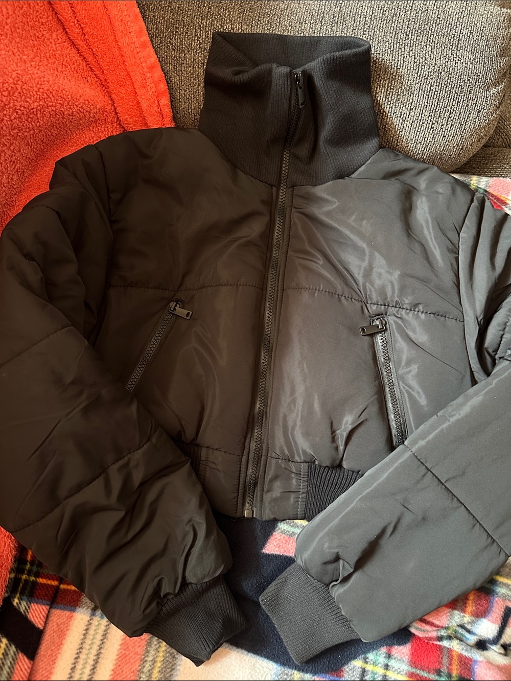Black Cropped Puffer Jacket with High Rib Collar